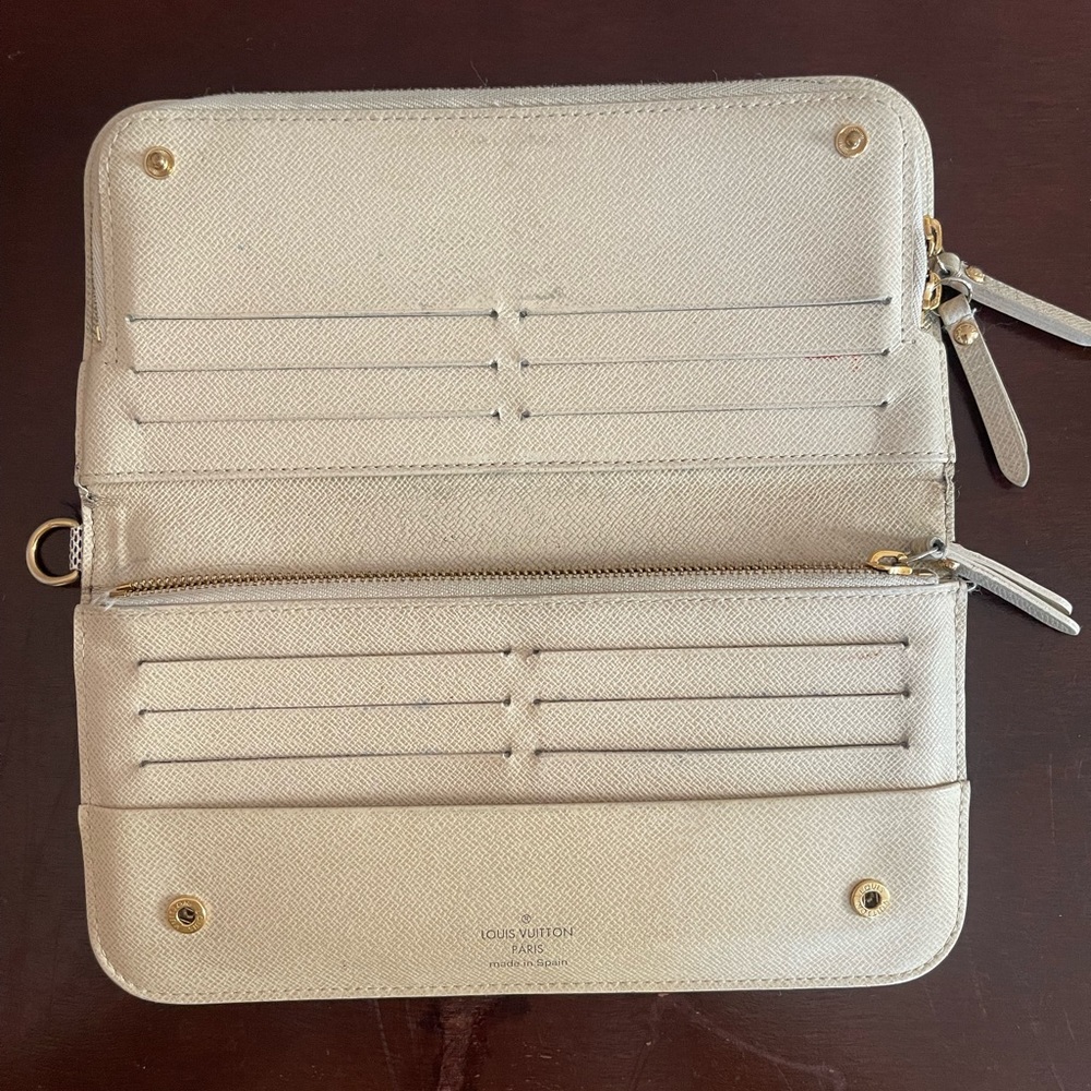 LOUIS VUITTON INSOLITE DAMIER AZUR LARGE WALLET - Picture 5 of 16